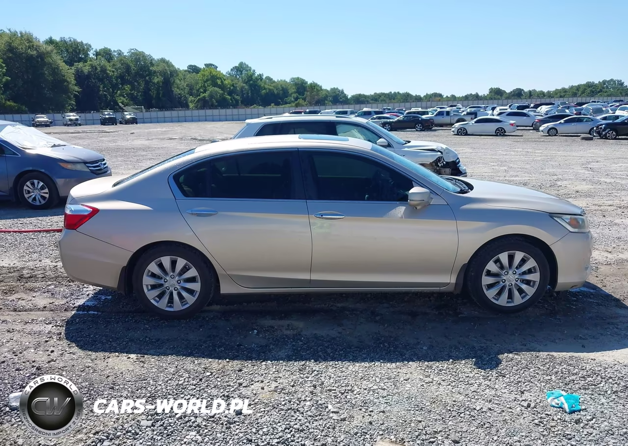 2015 Honda Accord Ex-L VIN:1HGCR2F85FA208892 - 14