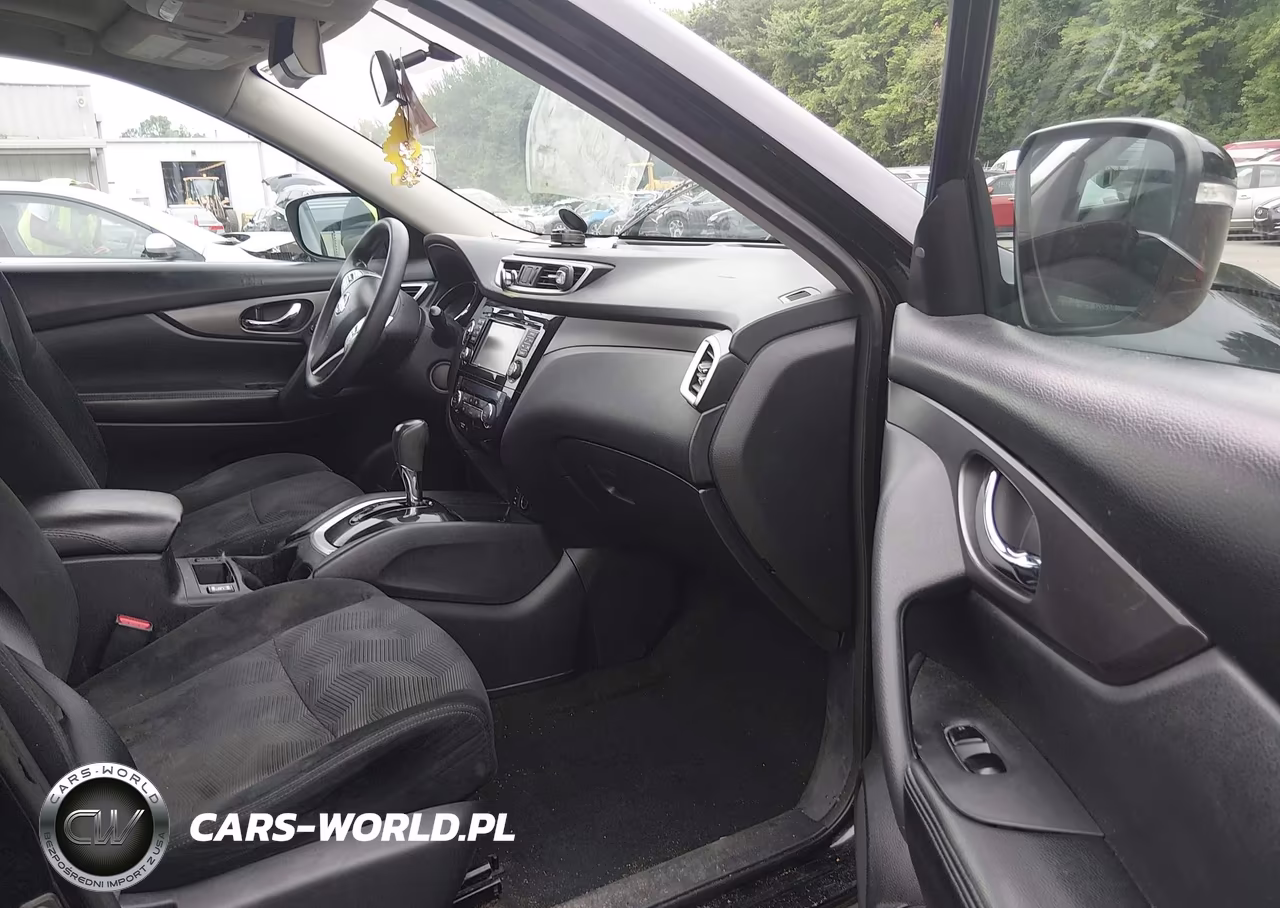 2015 Nissan Rogue Sv VIN:5N1AT2MV8FC924606 - 5