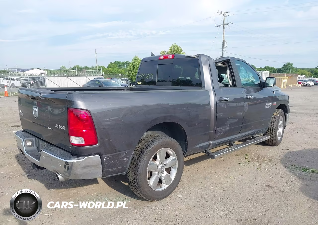 2018 Ram 1500 Big Horn 4X4 6'4 Box VIN:1C6RR7GT1JS312220 - 4