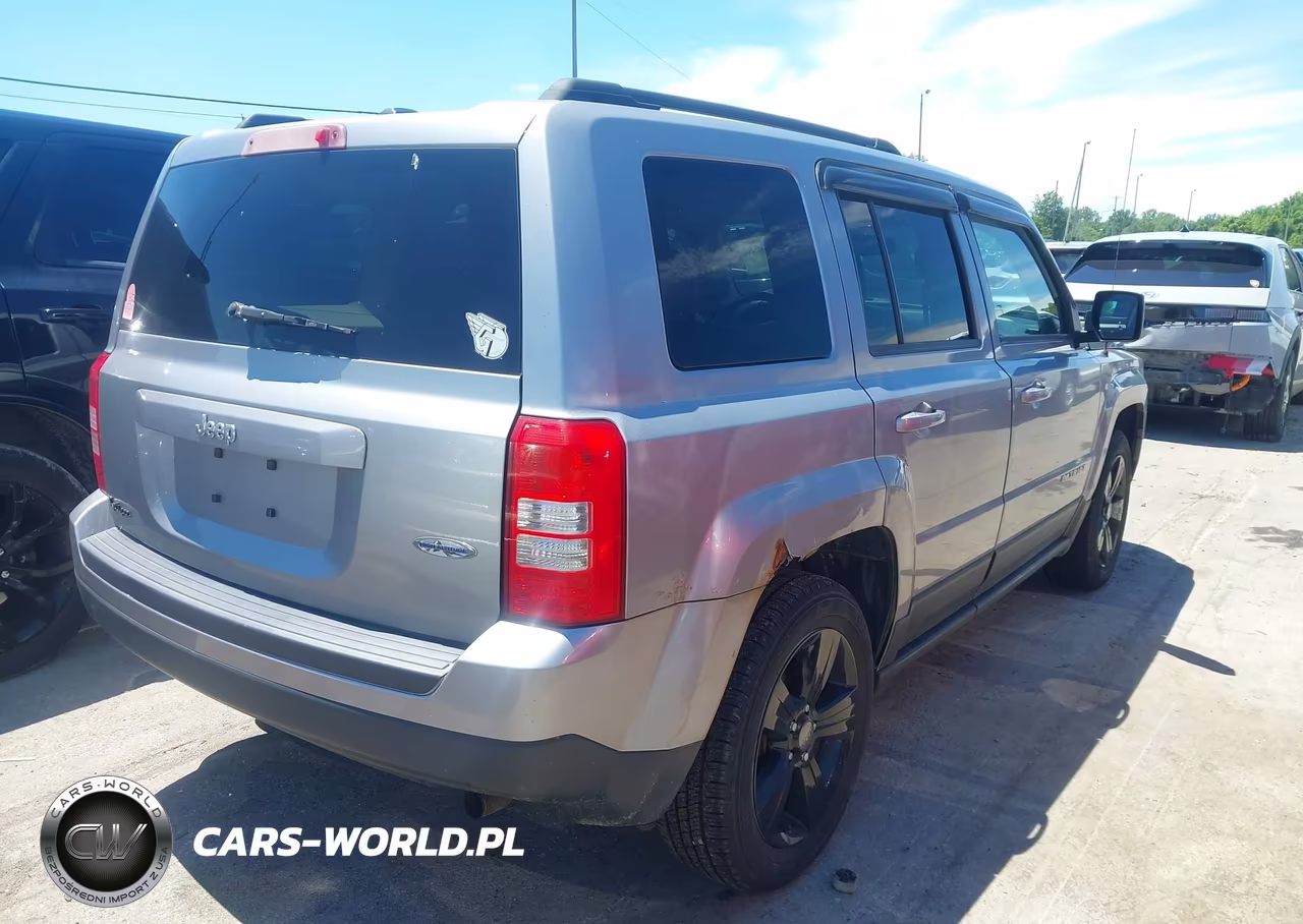 2015 Jeep Patriot High Altitude Edition VIN:1C4NJPFA7FD273837 - 4