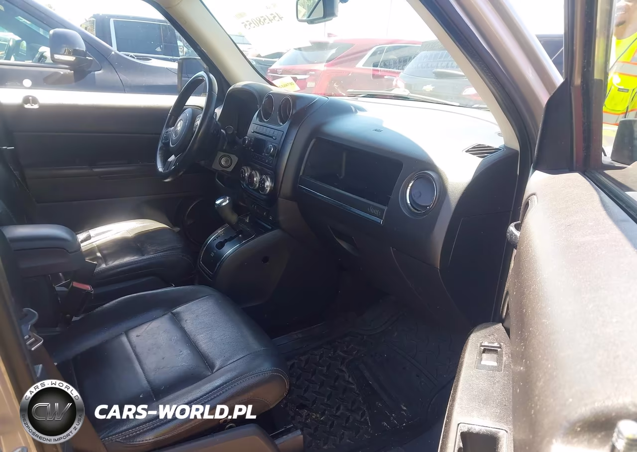 2015 Jeep Patriot High Altitude Edition VIN:1C4NJPFA7FD273837 - 5