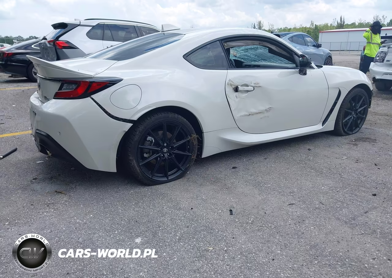 2024 Toyota Gr86 Premium VIN:JF1ZNBE15R8760385 - 4