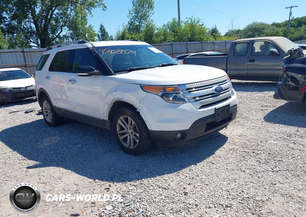 2015 Ford Explorer Xlt – zdjęcie 1 z 17