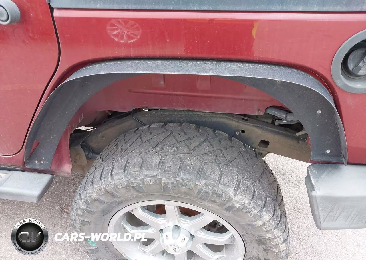 2009 Jeep Wrangler Unlimited Rubicon VIN:1J4GA69119L776735 - 6