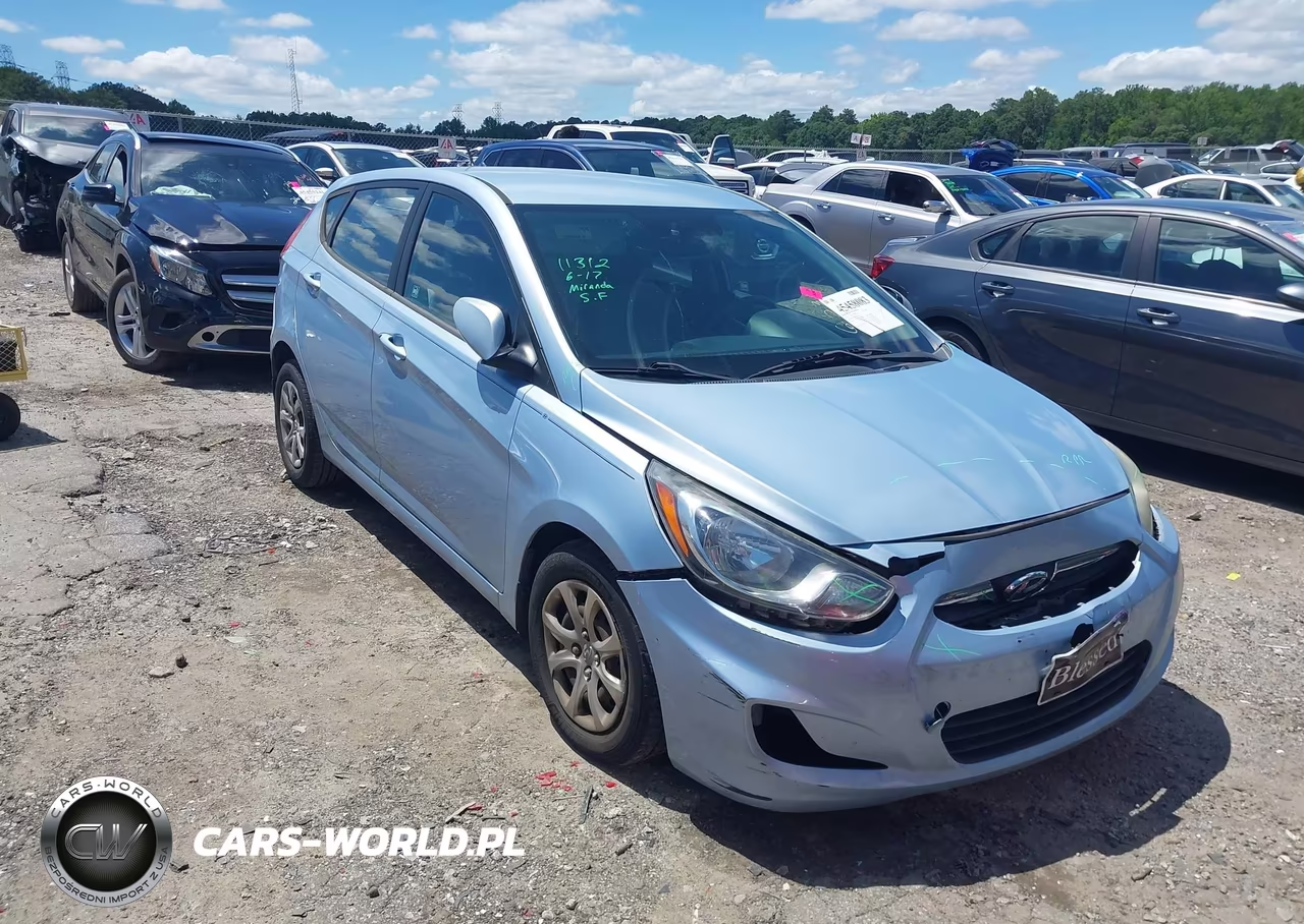 2013 Hyundai Accent Gs