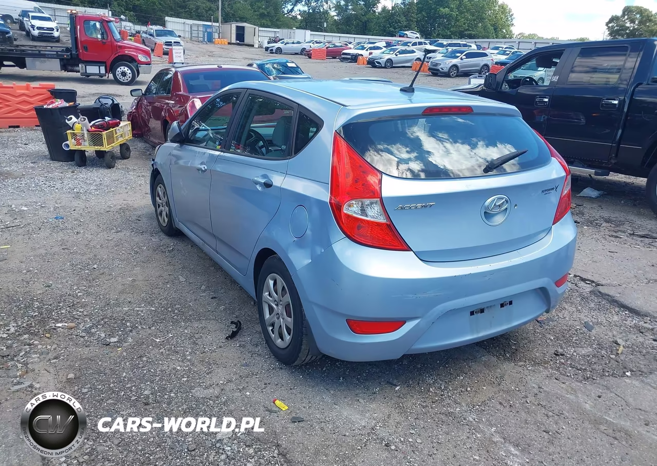 2013 Hyundai Accent Gs VIN:KMHCT5AE1DU081127 - 3