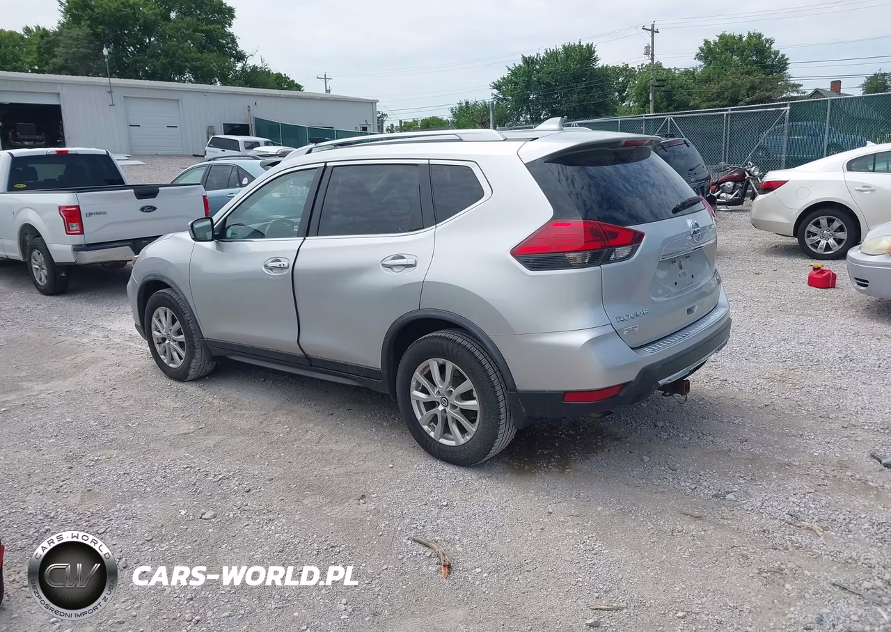 2017 Nissan Rogue Sv VIN:JN8AT2MV7HW275665 - 3