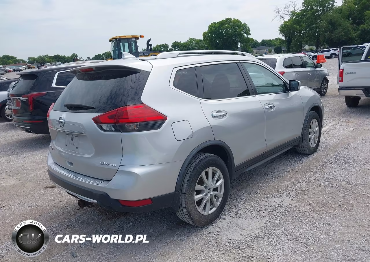 2017 Nissan Rogue Sv VIN:JN8AT2MV7HW275665 - 4