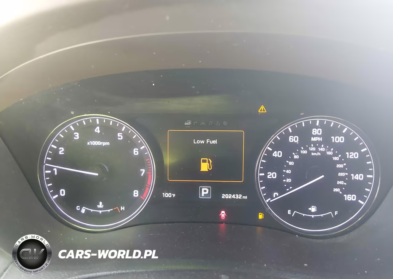 2016 Hyundai Genesis 3.8 VIN:KMHGN4JE9GU115230 - 15