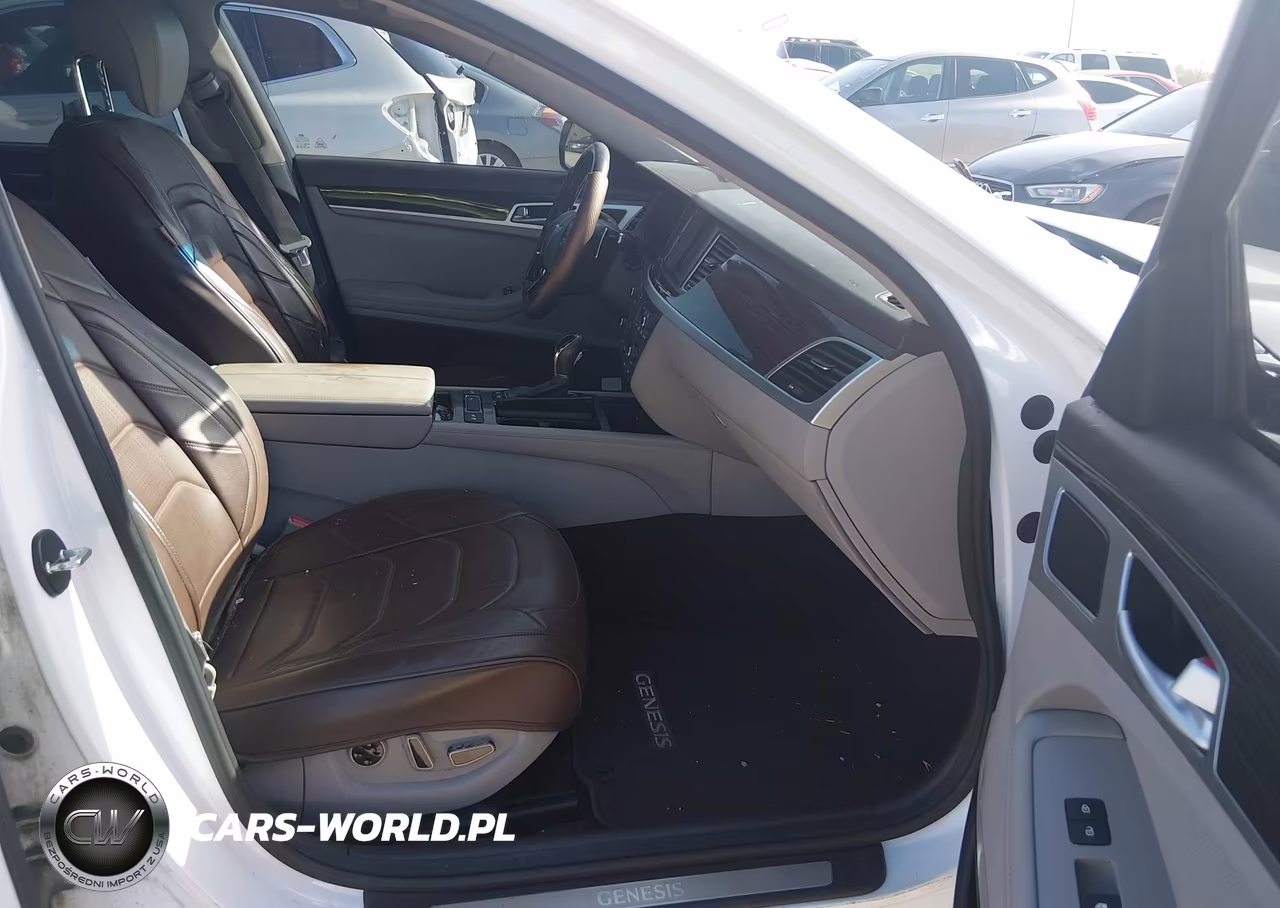 2016 Hyundai Genesis 3.8 VIN:KMHGN4JE9GU115230 - 5