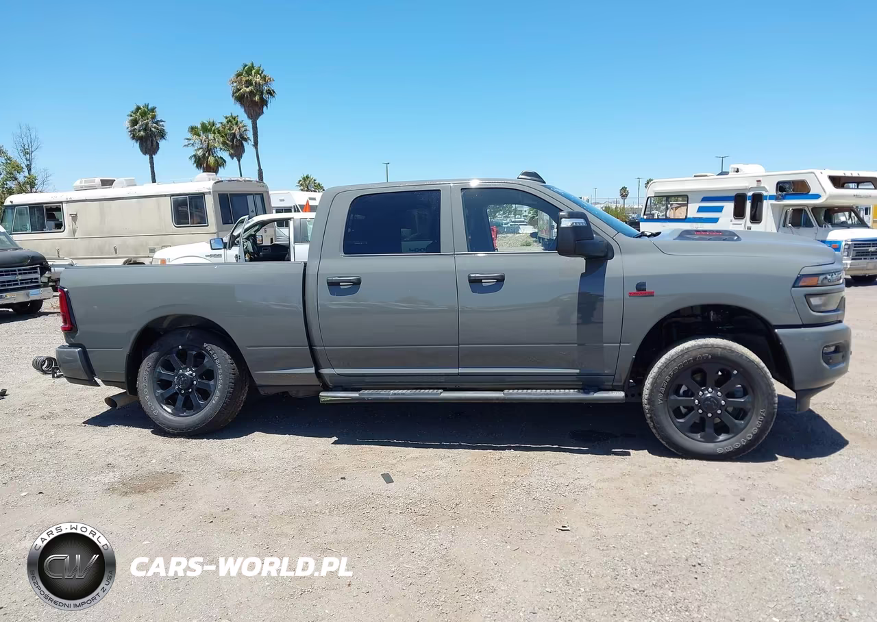 2026 Ram 2500 Black Express 4X4 6'4 Box VIN:3C63R5CL9TG245134 - 14