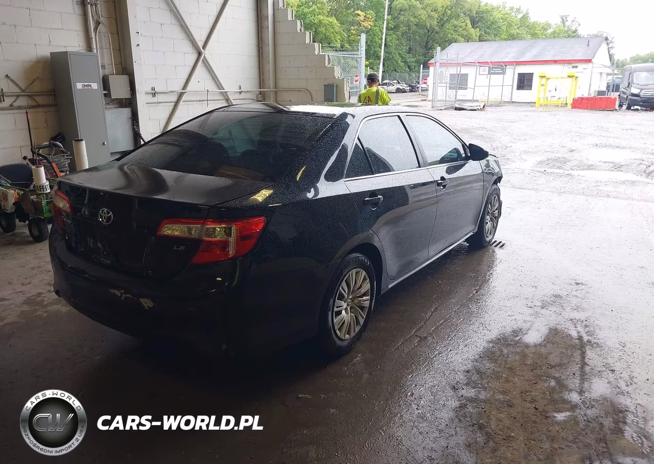 2013 Toyota Camry Le VIN:4T4BF1FK0DR301227 - 4