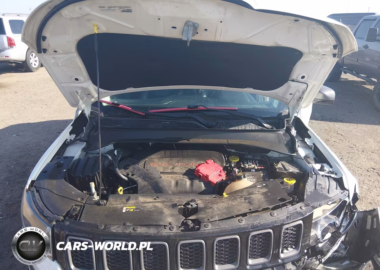 2020 Jeep Compass Trailhawk 4X4 VIN:3C4NJDDBXLT214782 - 10