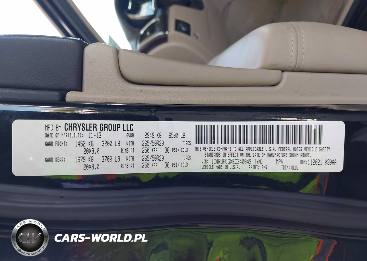 2014 Jeep Grand Cherokee Overland VIN:1C4RJFCGXEC340049 - 9