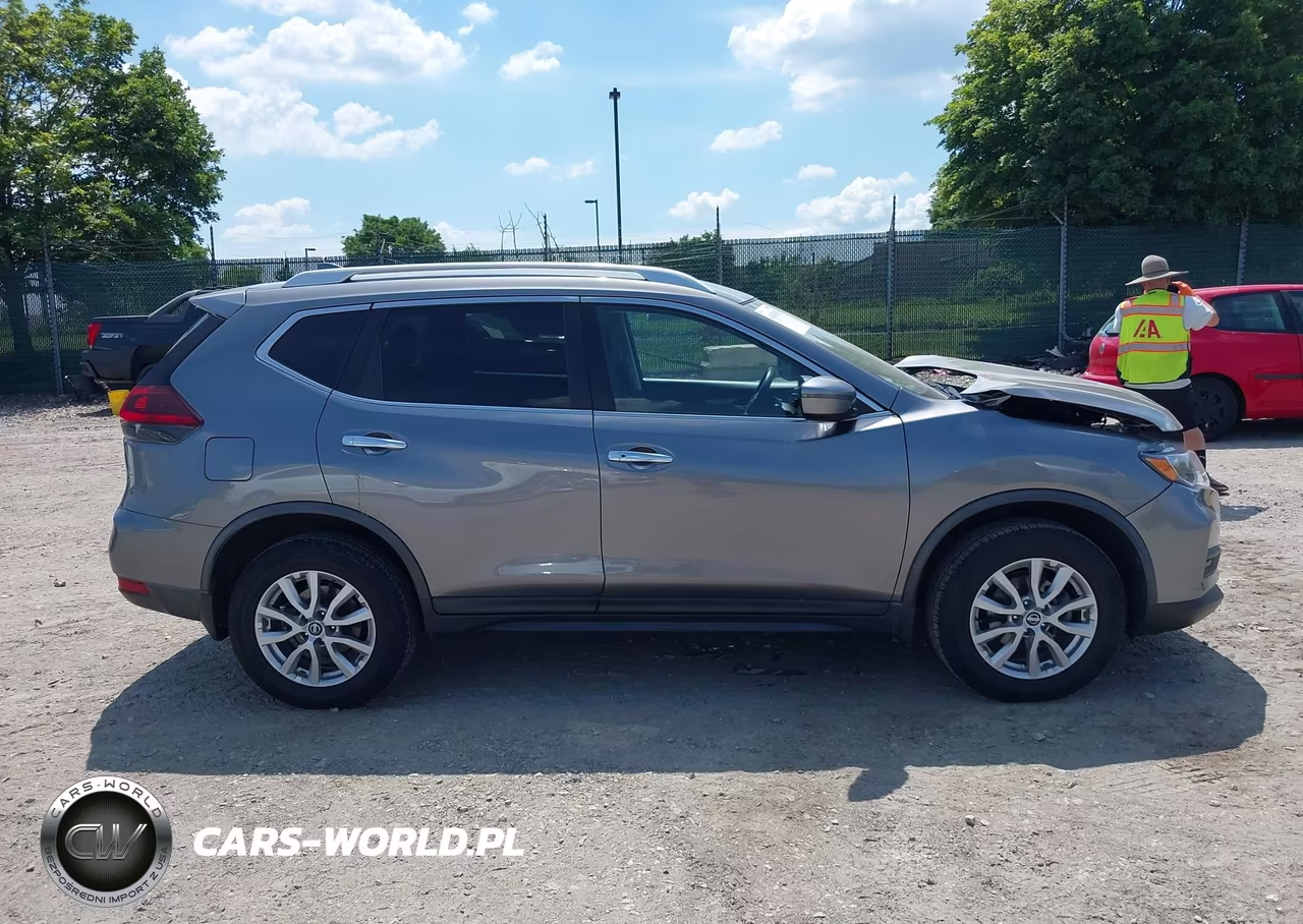 2018 Nissan Rogue Sv VIN:KNMAT2MV1JP597911 - 13
