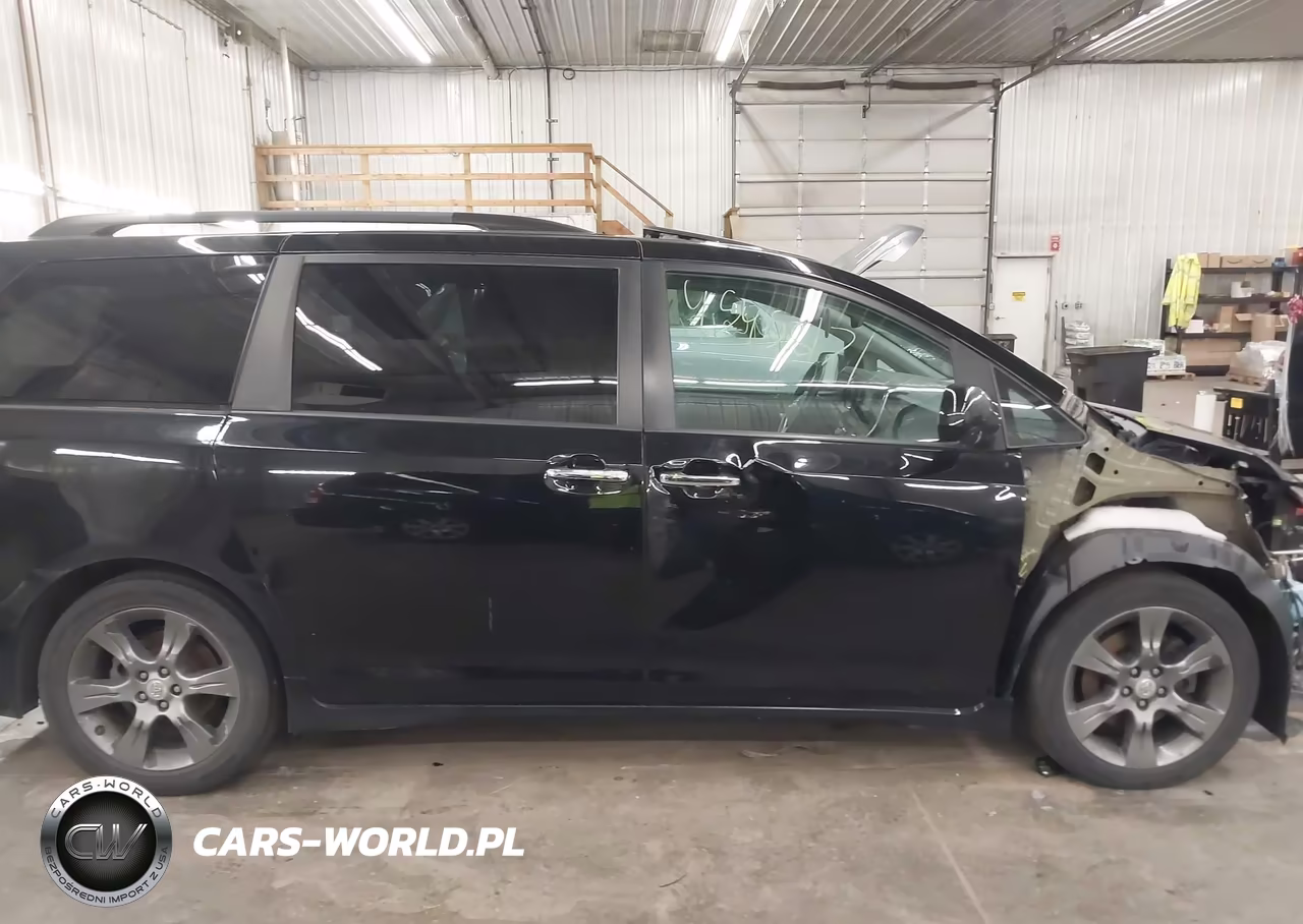 2015 Toyota Sienna Se 8 Passenger VIN:5TDXK3DC1FS599382 - 14