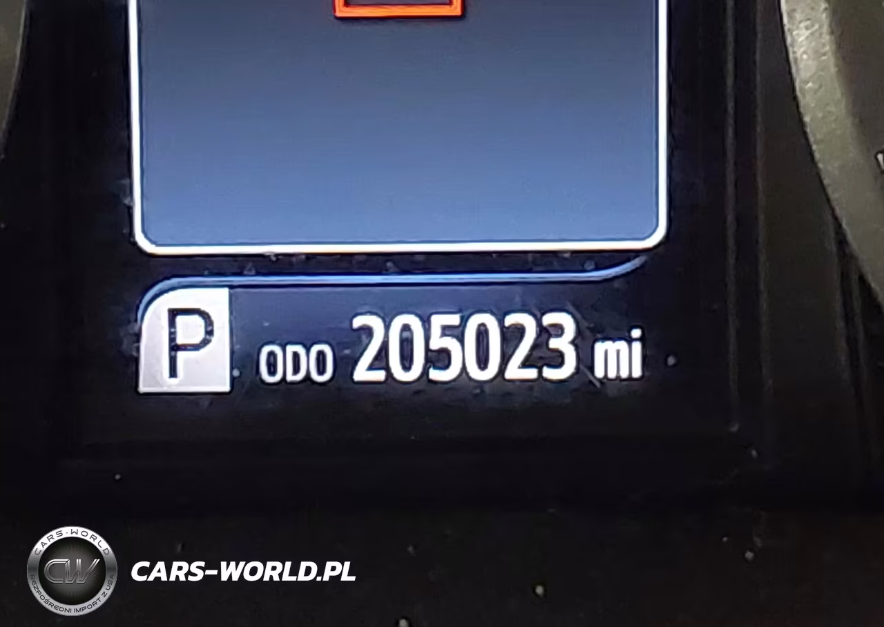 2015 Toyota Sienna Se 8 Passenger VIN:5TDXK3DC1FS599382 - 16