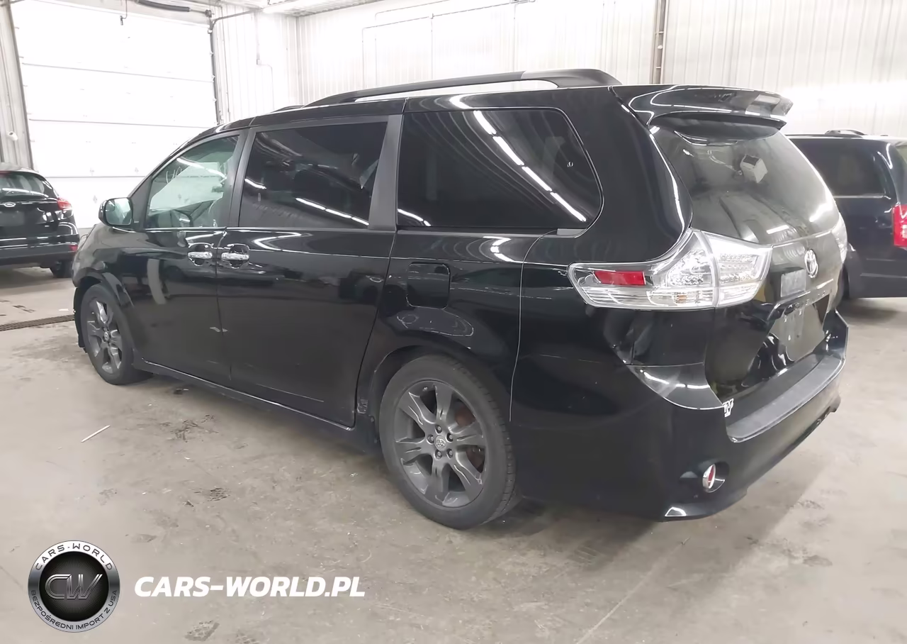 2015 Toyota Sienna Se 8 Passenger VIN:5TDXK3DC1FS599382 - 3