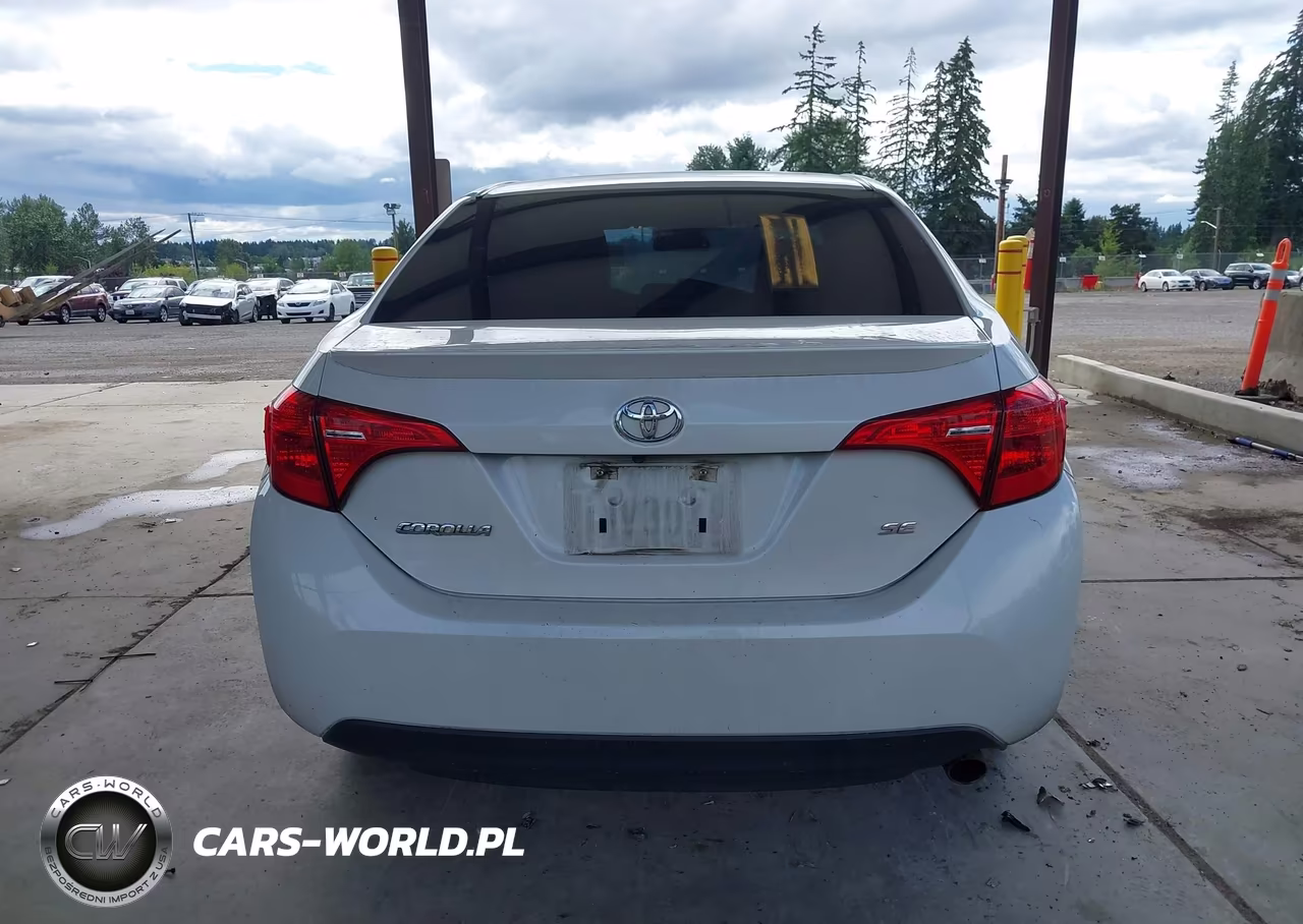 2018 Toyota Corolla Se VIN:5YFBURHE0JP802816 - 16