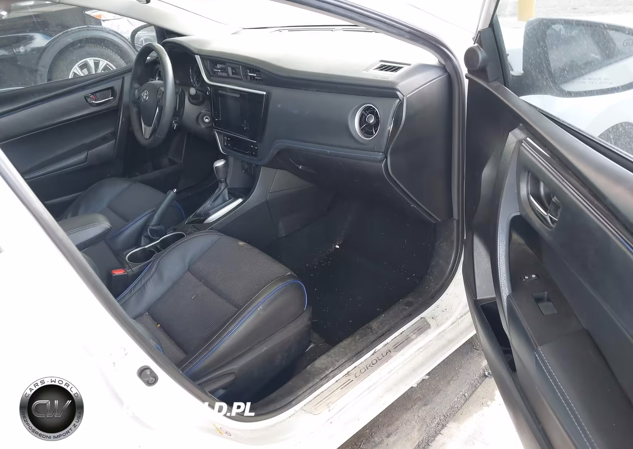 2018 Toyota Corolla Se VIN:5YFBURHE0JP802816 - 5
