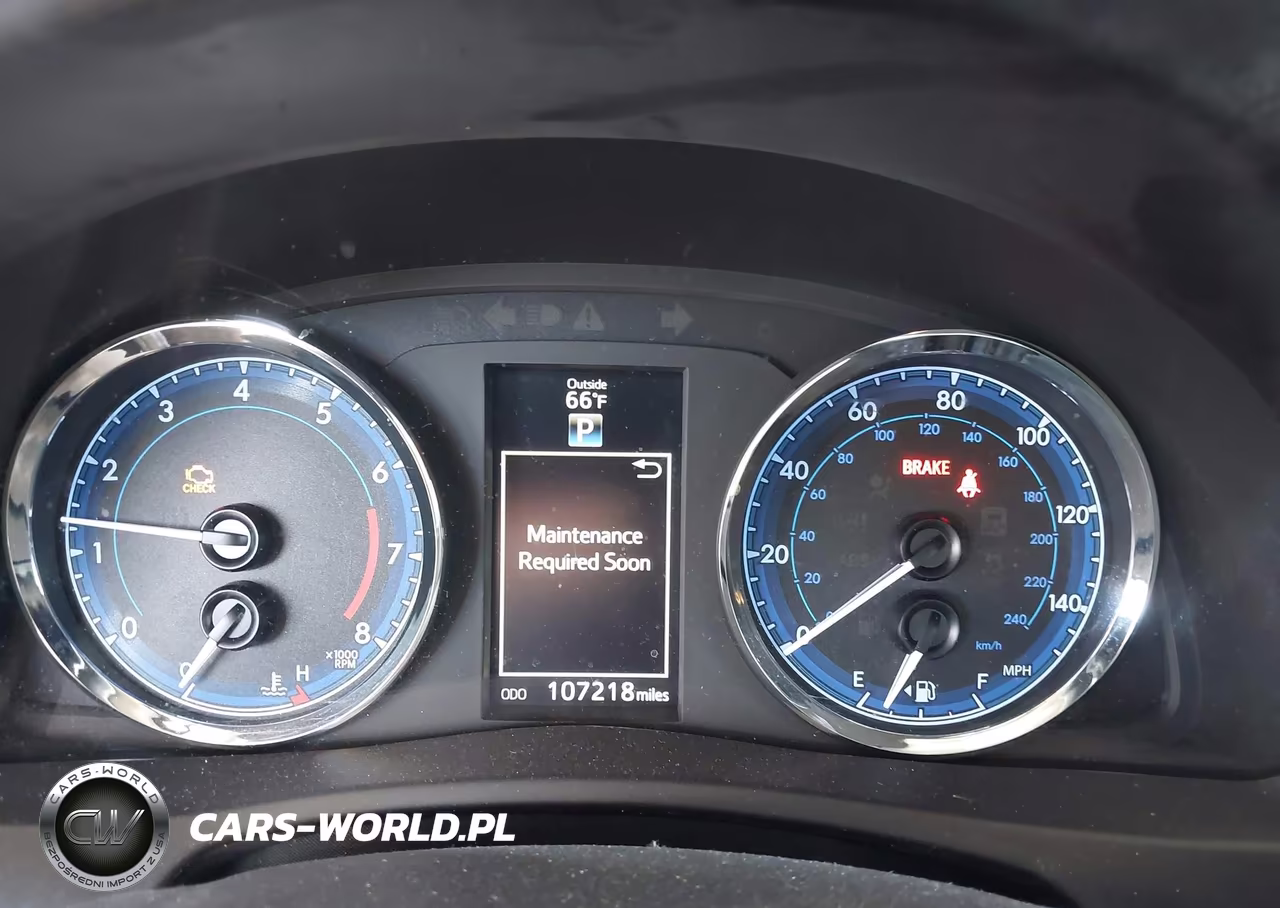 2018 Toyota Corolla Se VIN:5YFBURHE0JP802816 - 7
