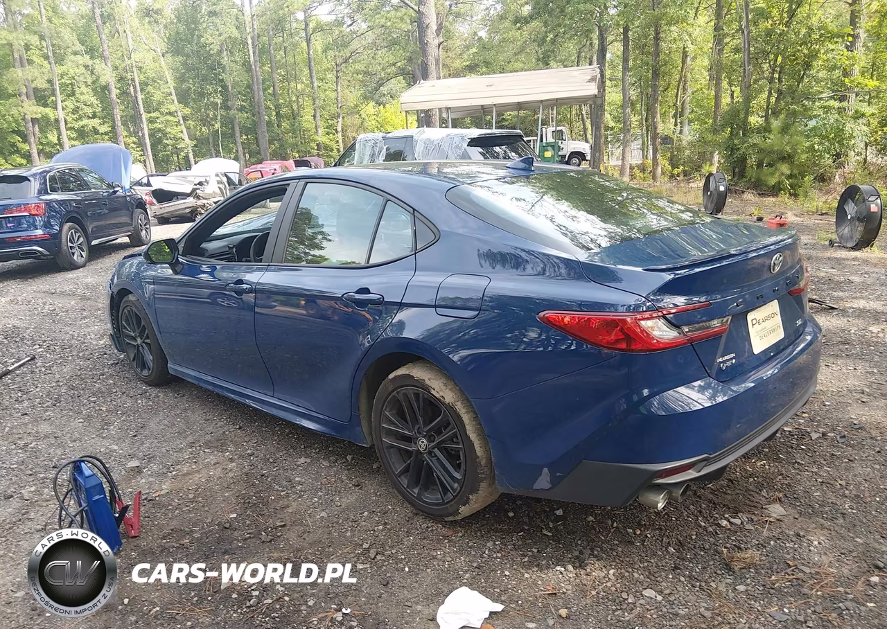 2025 Toyota Camry Se VIN:4T1DAACK3SU014368 - 3