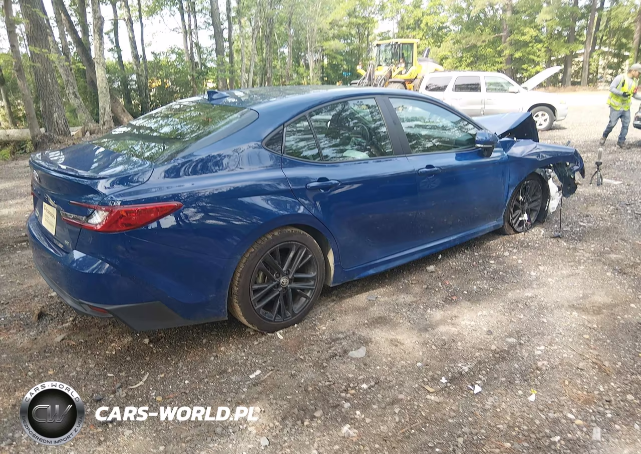 2025 Toyota Camry Se VIN:4T1DAACK3SU014368 - 4