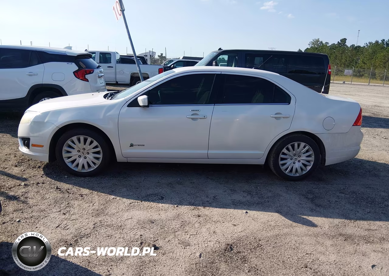 2010 Ford Fusion Hybrid VIN:3FADP0L34AR171389 - 18