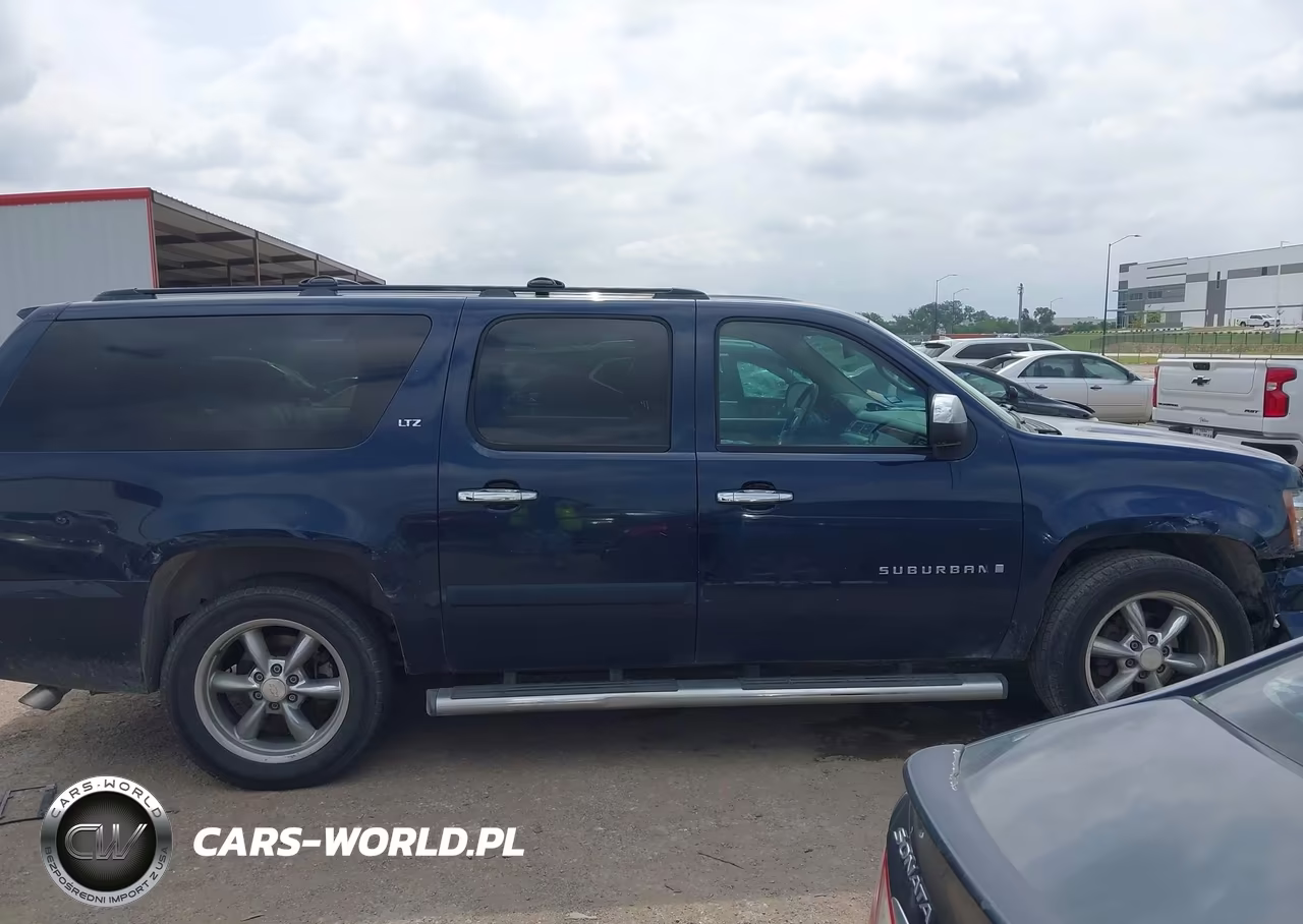 2007 Chevrolet Suburban Ltz VIN:3GNFC16077G264330 - 13