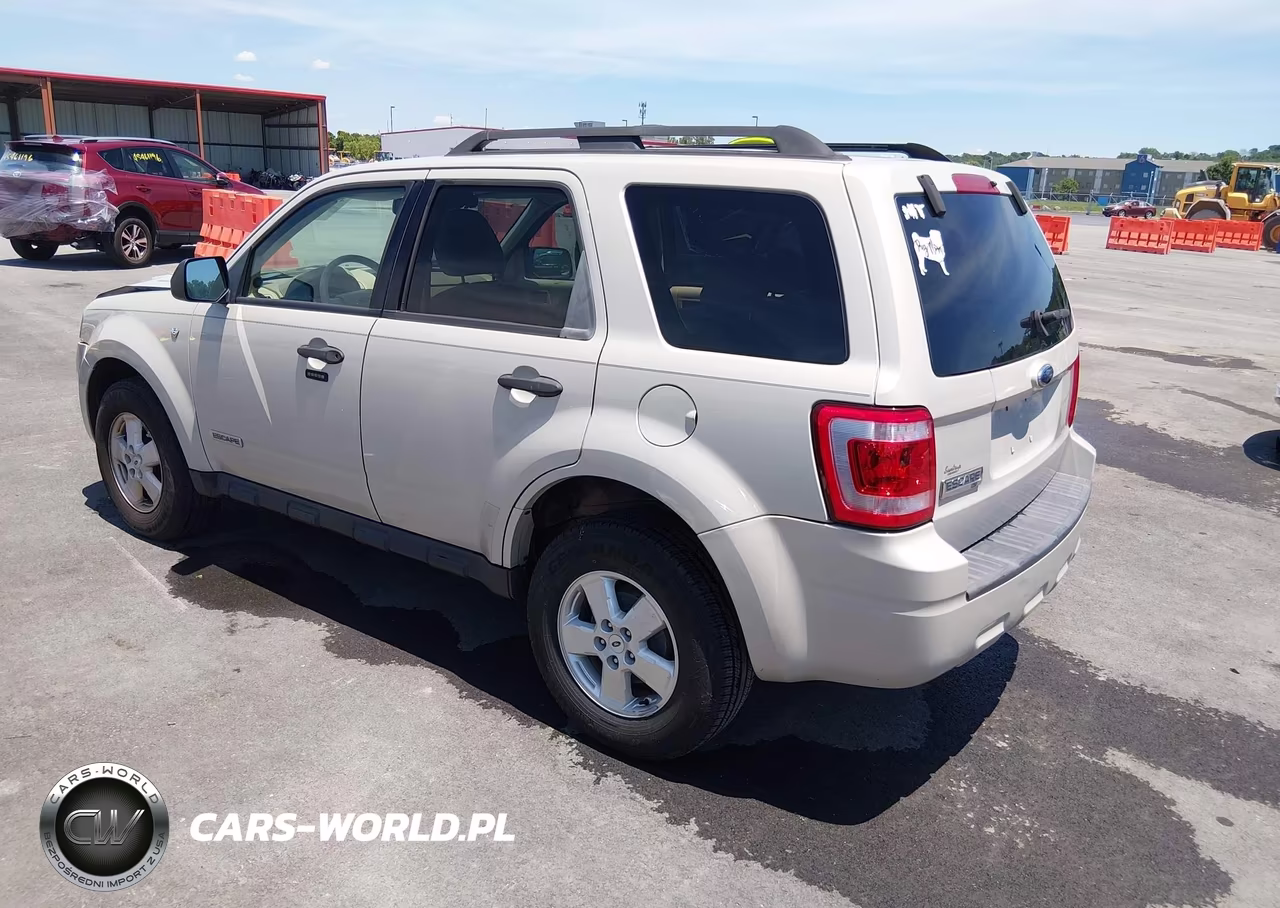 2008 Ford Escape Xlt VIN:1FMCU03158KB52809 - 3