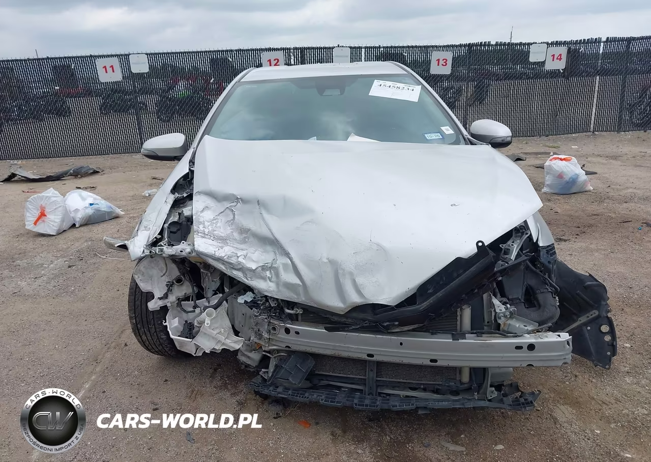 2017 Toyota Corolla Im VIN:JTNKARJE0HJ546948 - 12