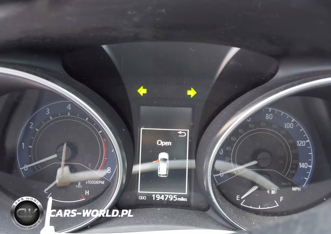 2017 Toyota Corolla Im VIN:JTNKARJE0HJ546948 - 7