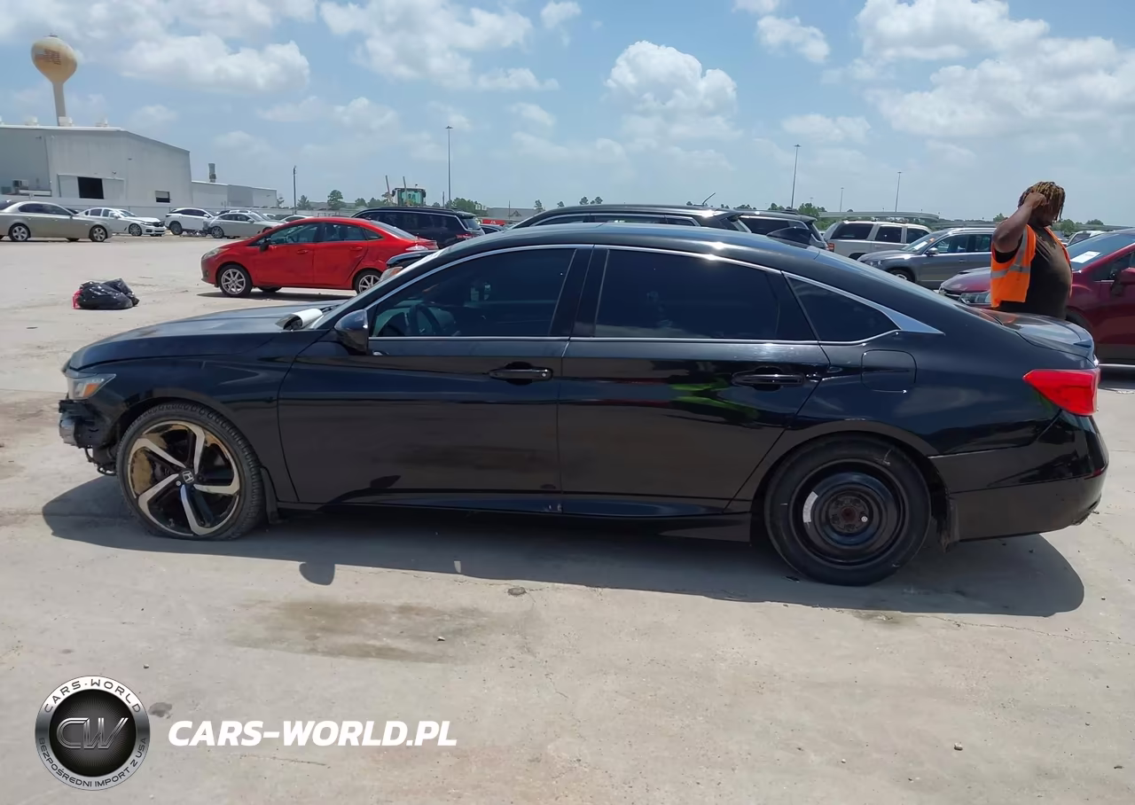 2018 Honda Accord Sport 2.0T VIN:1HGCV2F37JA021677 - 15