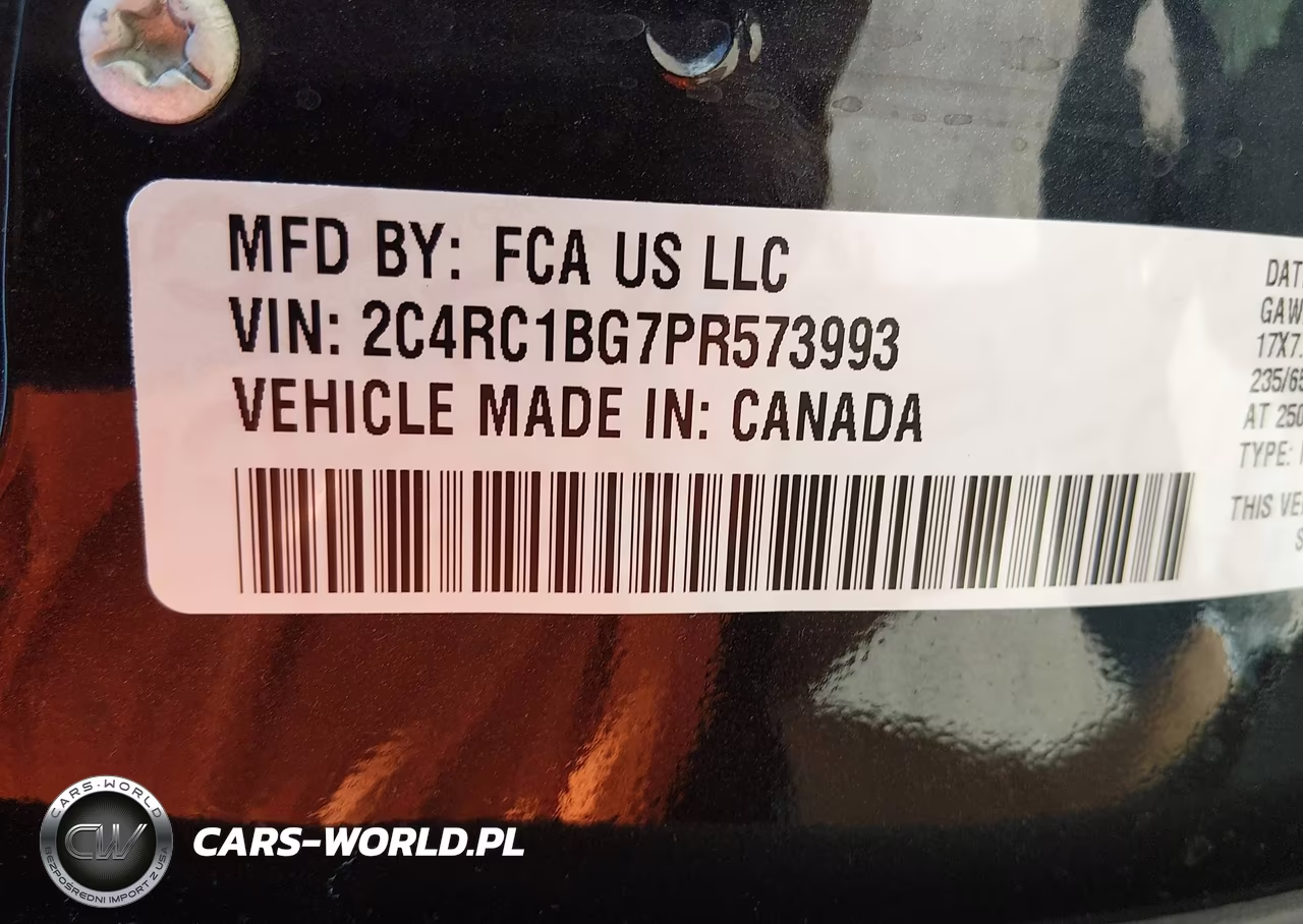 2023 Chrysler Pacifica Touring L VIN:2C4RC1BG7PR573993 - 9