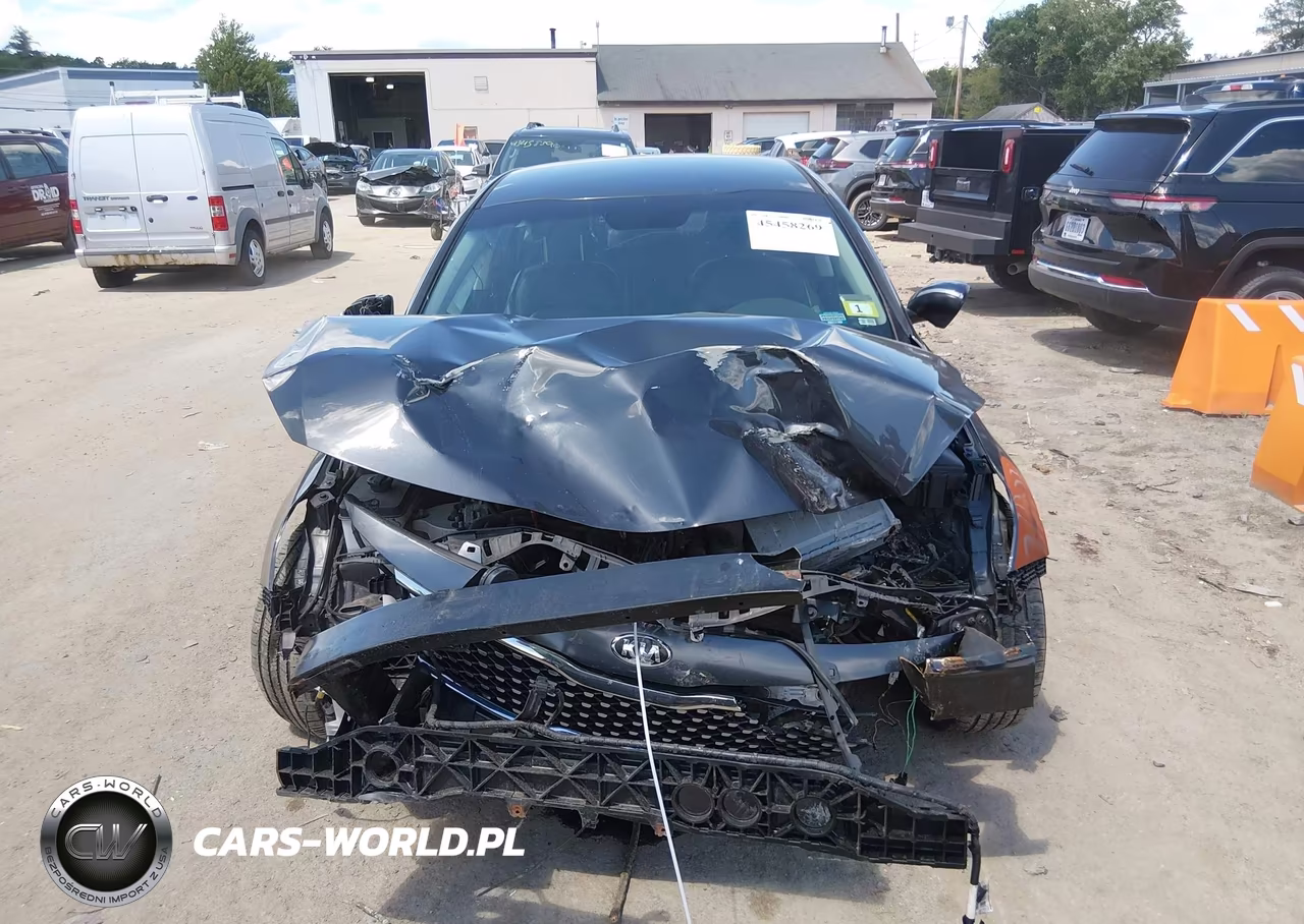 2018 Kia Optima Ex VIN:5XXGU4L37JG187060 - 13