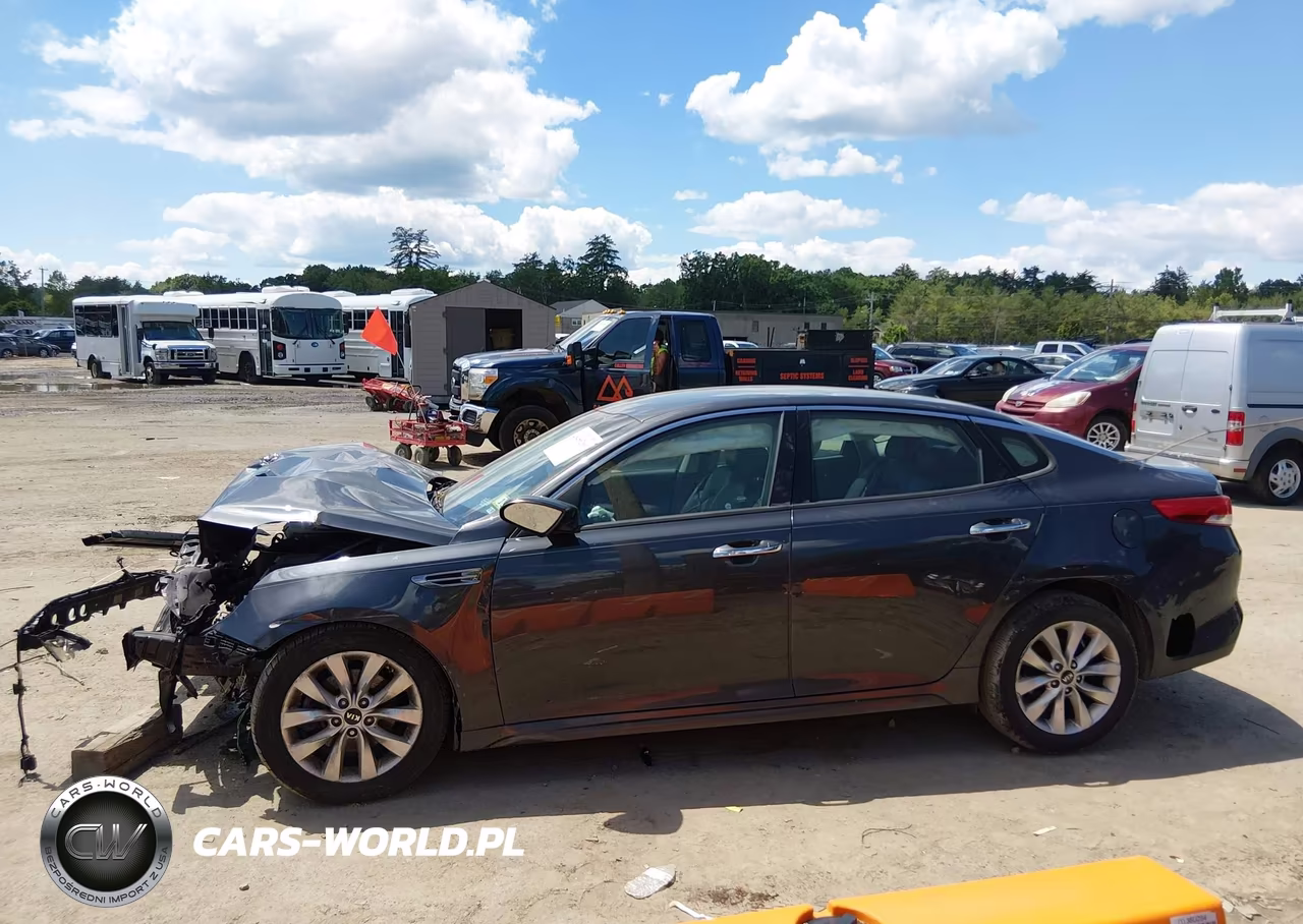 2018 Kia Optima Ex VIN:5XXGU4L37JG187060 - 15