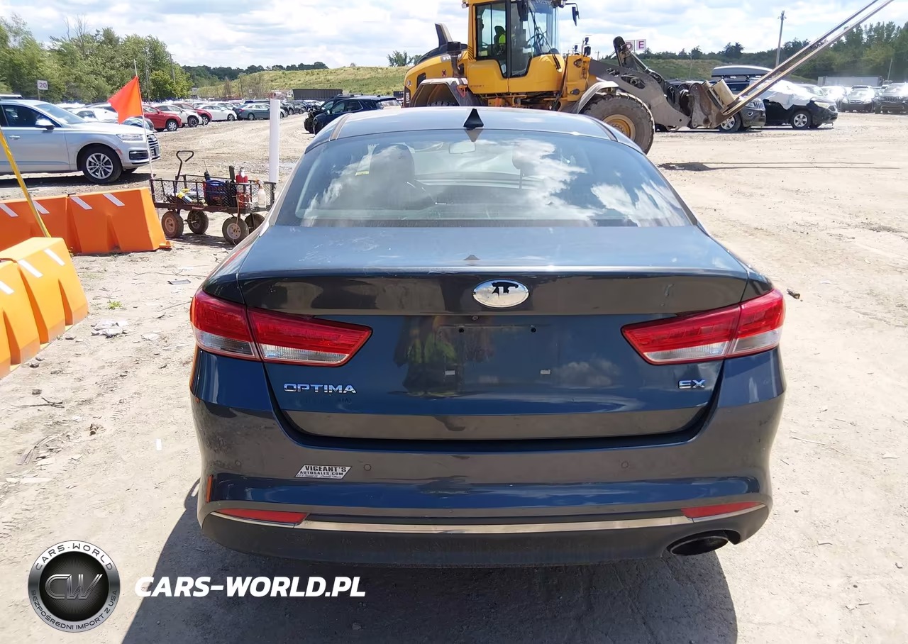2018 Kia Optima Ex VIN:5XXGU4L37JG187060 - 17