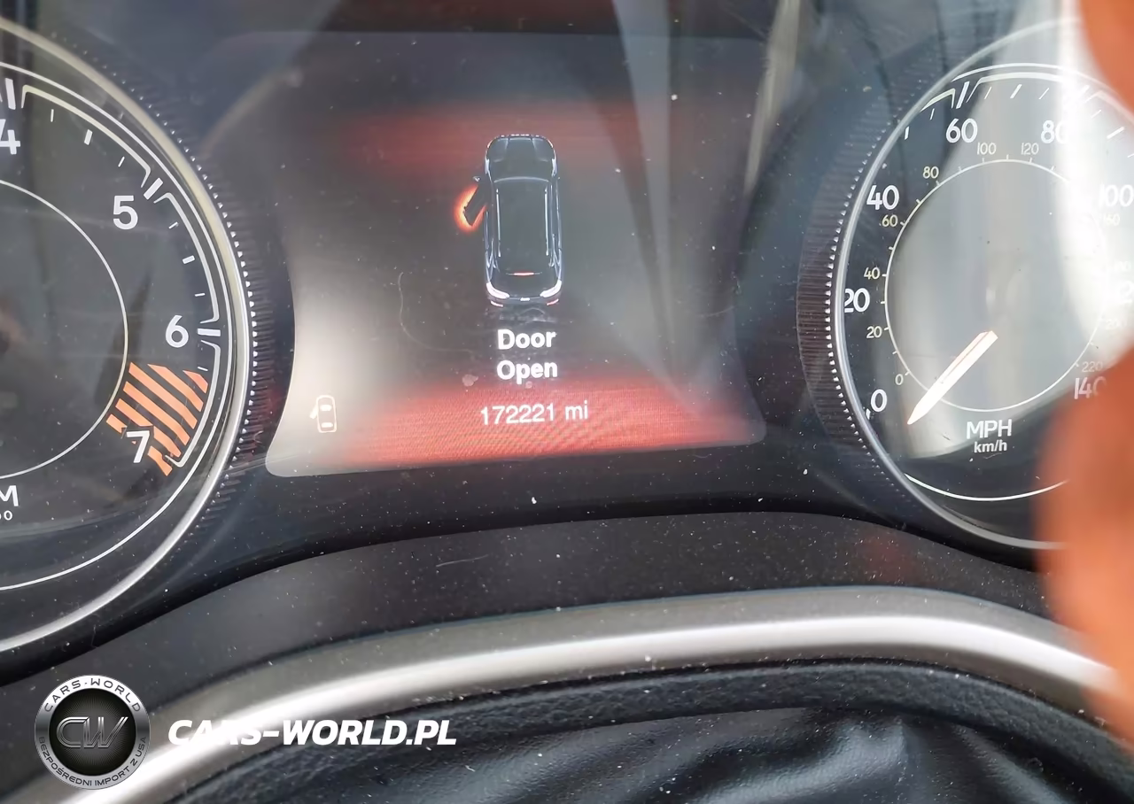 2014 Jeep Cherokee Limited VIN:1C4PJLDB0EW161977 - 18