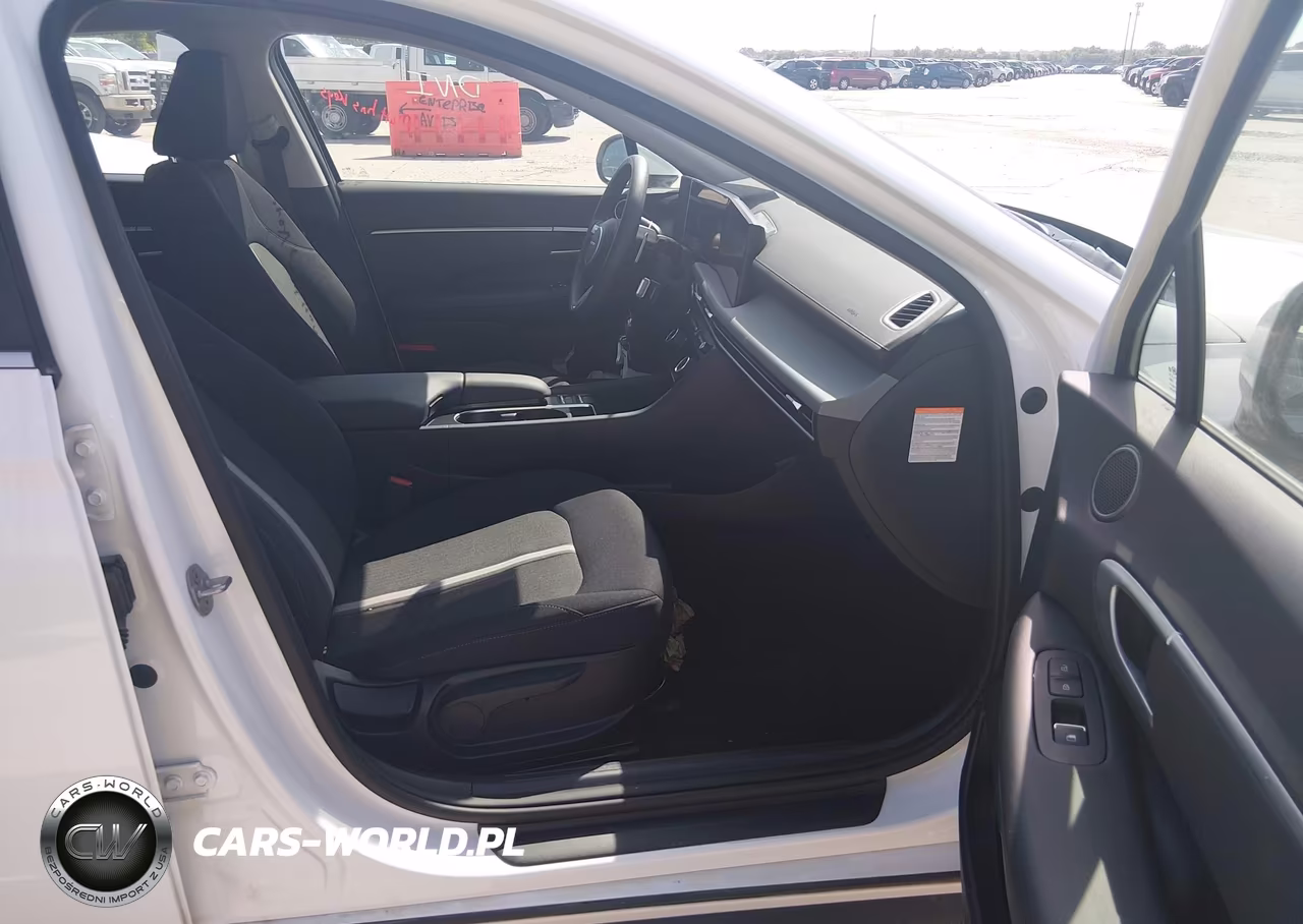 2026 Hyundai Sonata Hybrid Blue VIN:KMHL24JJ8TA147764 - 5