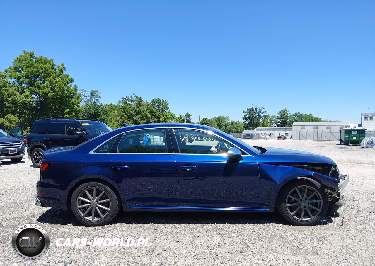 2019 Audi S4 3.0T Premium VIN:WAUC4AF41KA002111 - 14