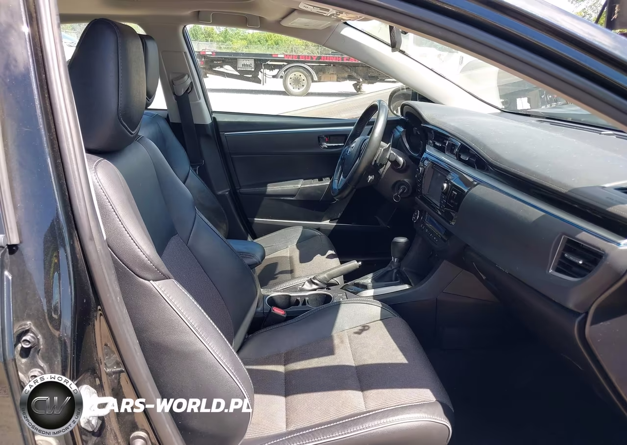 2016 Toyota Corolla S Plus VIN:2T1BURHE0GC574146 - 5