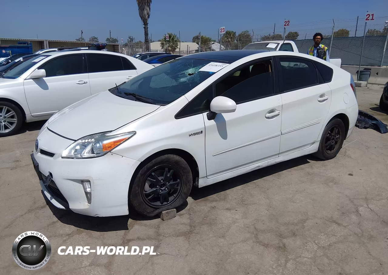 2015 Toyota Prius Four VIN:JTDKN3DU0F1902711 - 2