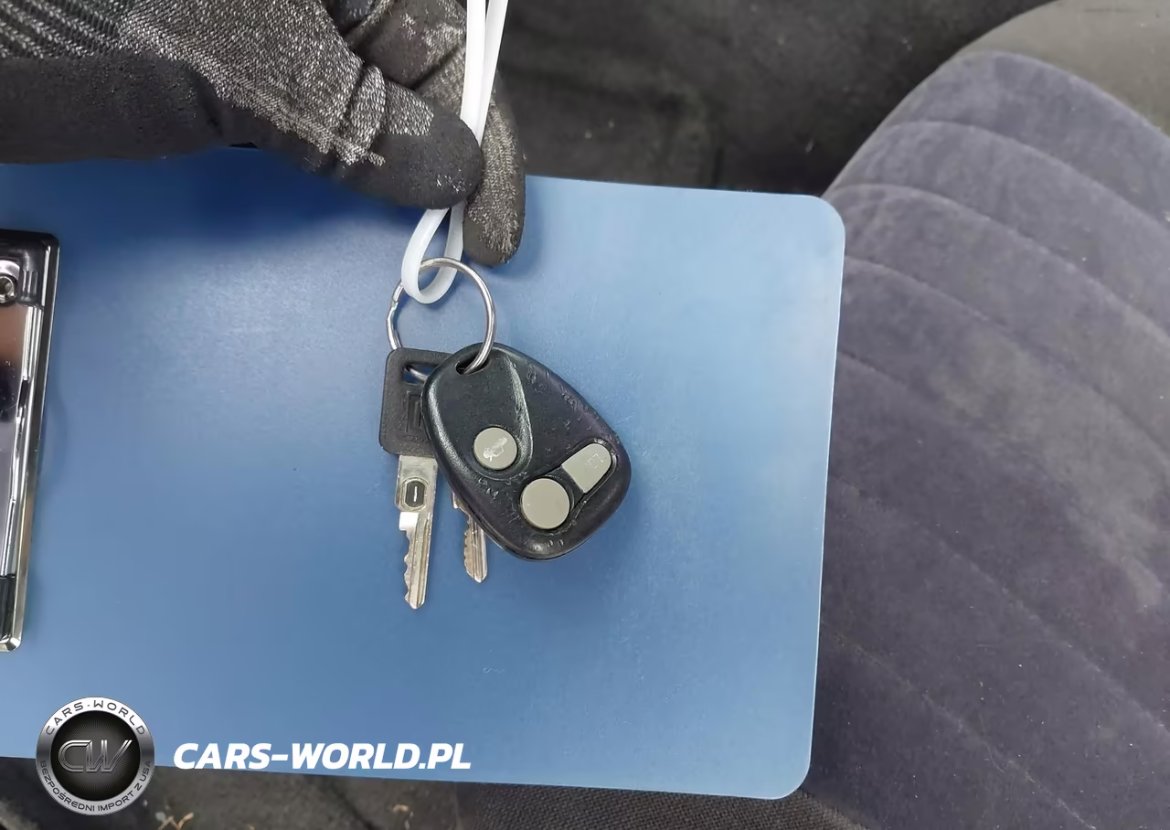 2001 Chevrolet Camaro VIN:2G1FP22K212119693 - 11