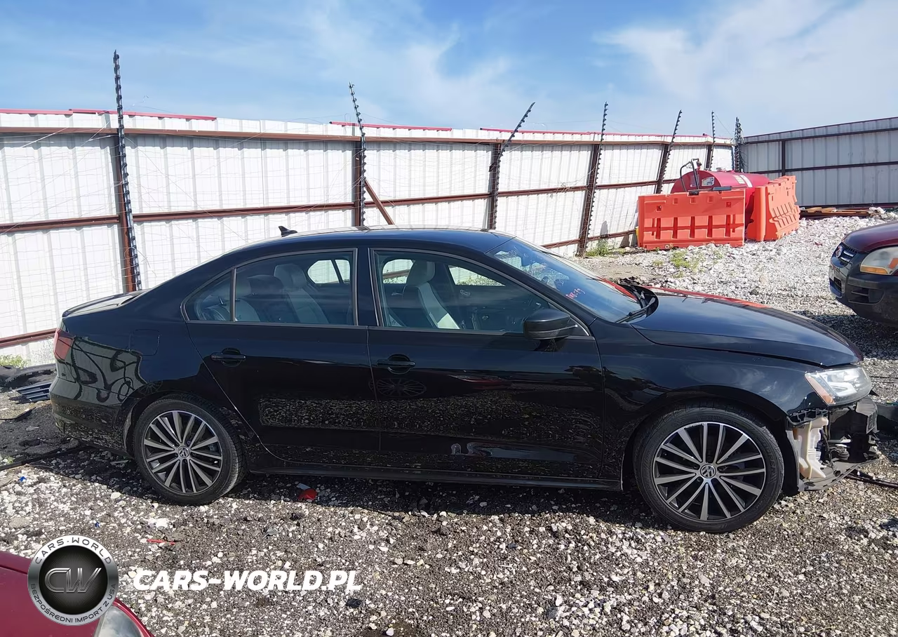2016 Volkswagen Jetta 1.8T Sport VIN:3VWD17AJ1GM277453 - 13