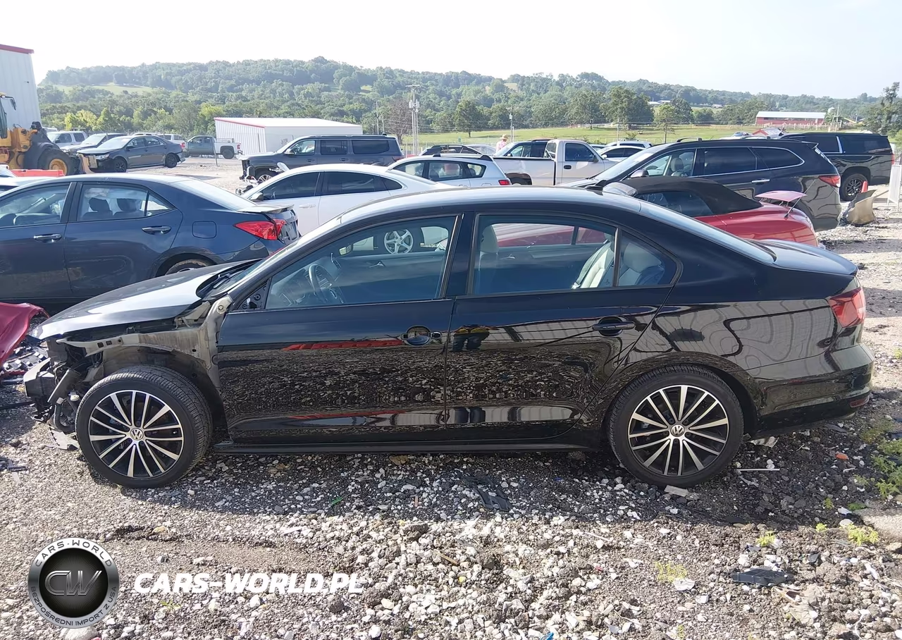 2016 Volkswagen Jetta 1.8T Sport VIN:3VWD17AJ1GM277453 - 14