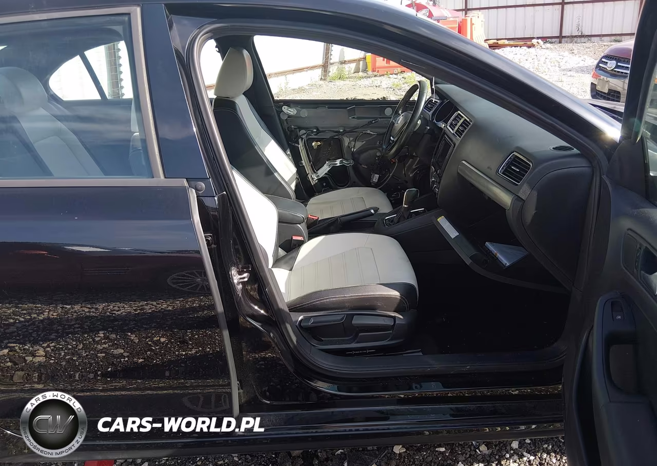 2016 Volkswagen Jetta 1.8T Sport VIN:3VWD17AJ1GM277453 - 5