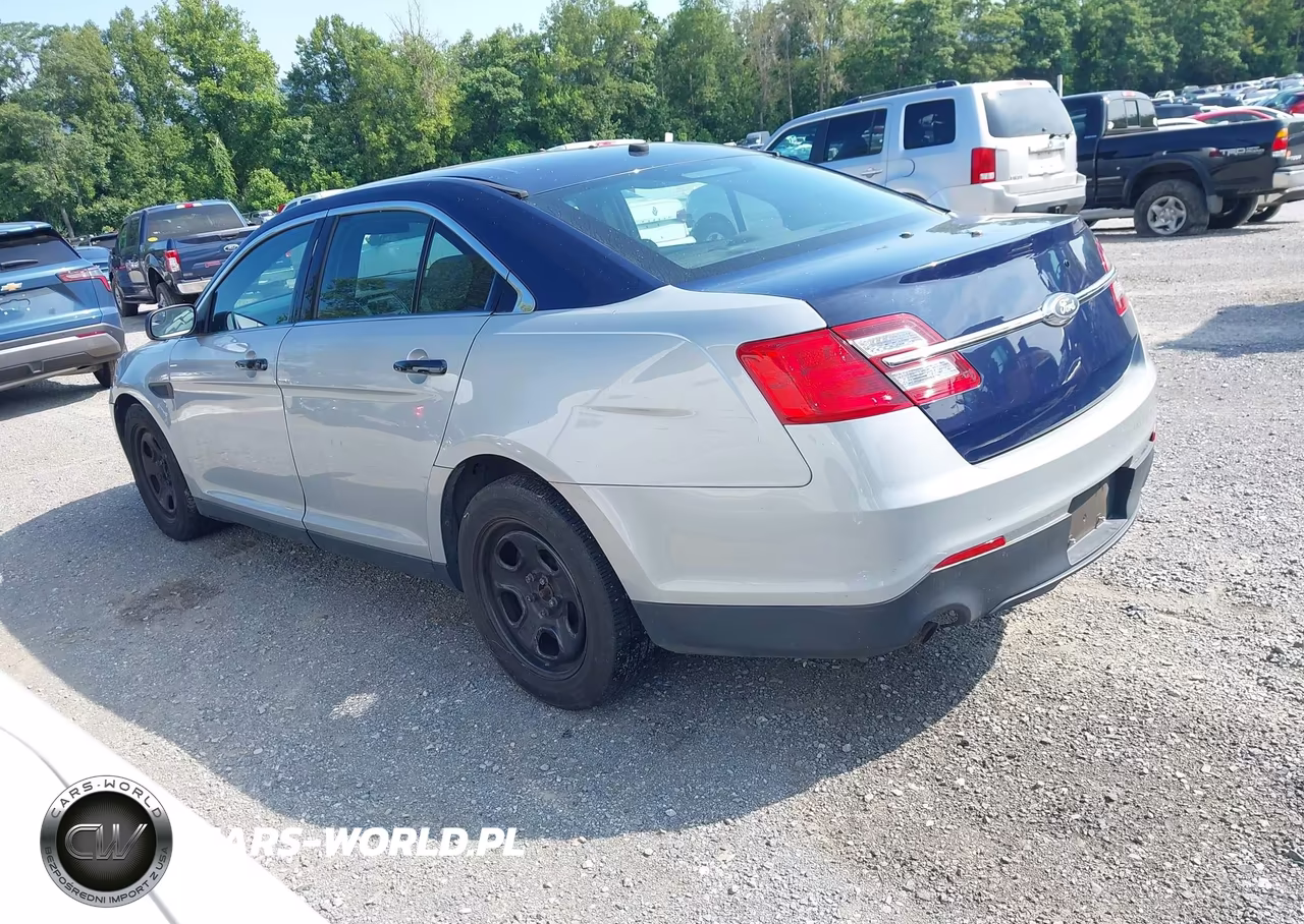 2016 Ford Police Interceptor VIN:1FAHP2MK5GG134547 - 3