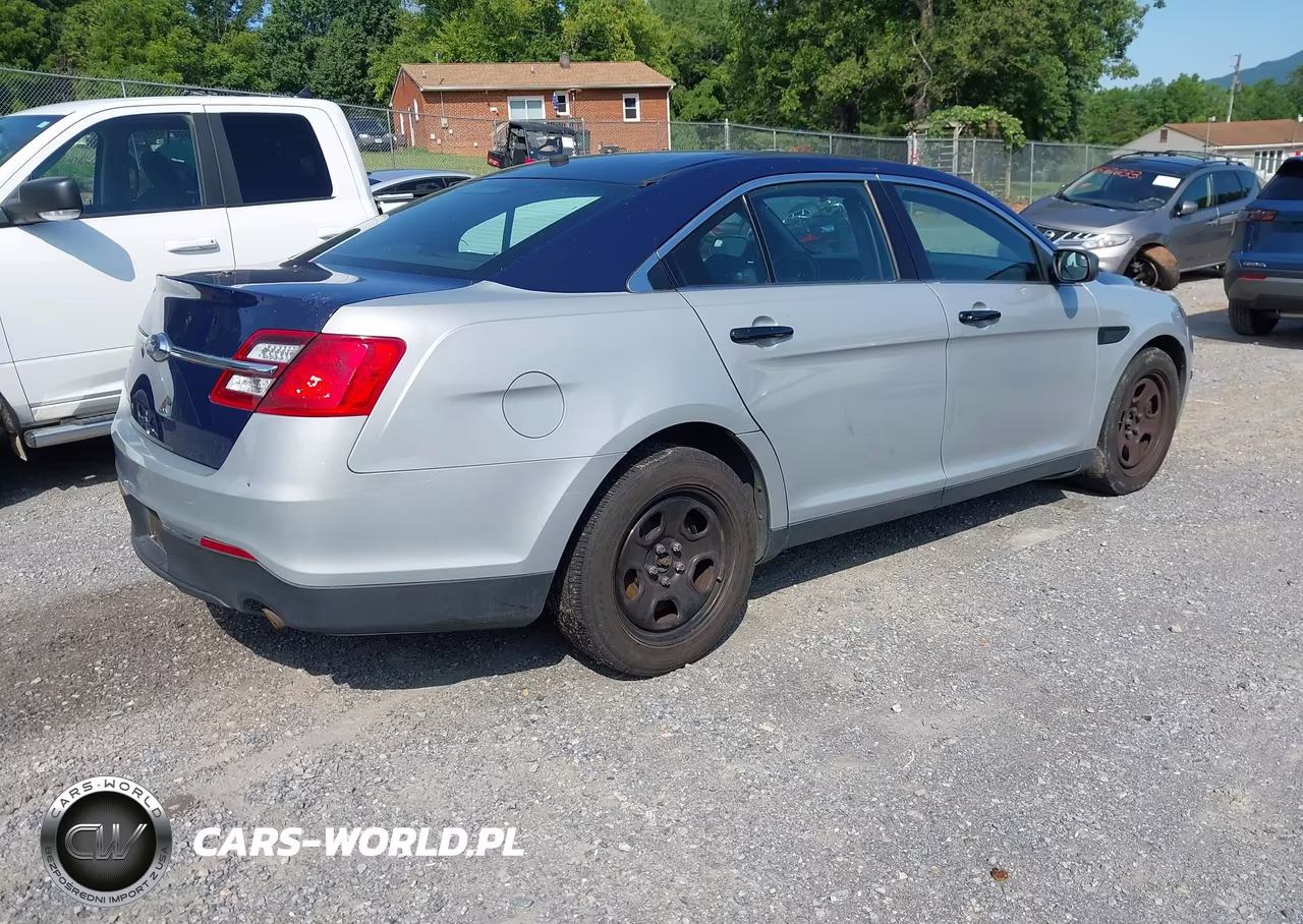 2016 Ford Police Interceptor VIN:1FAHP2MK5GG134547 - 4