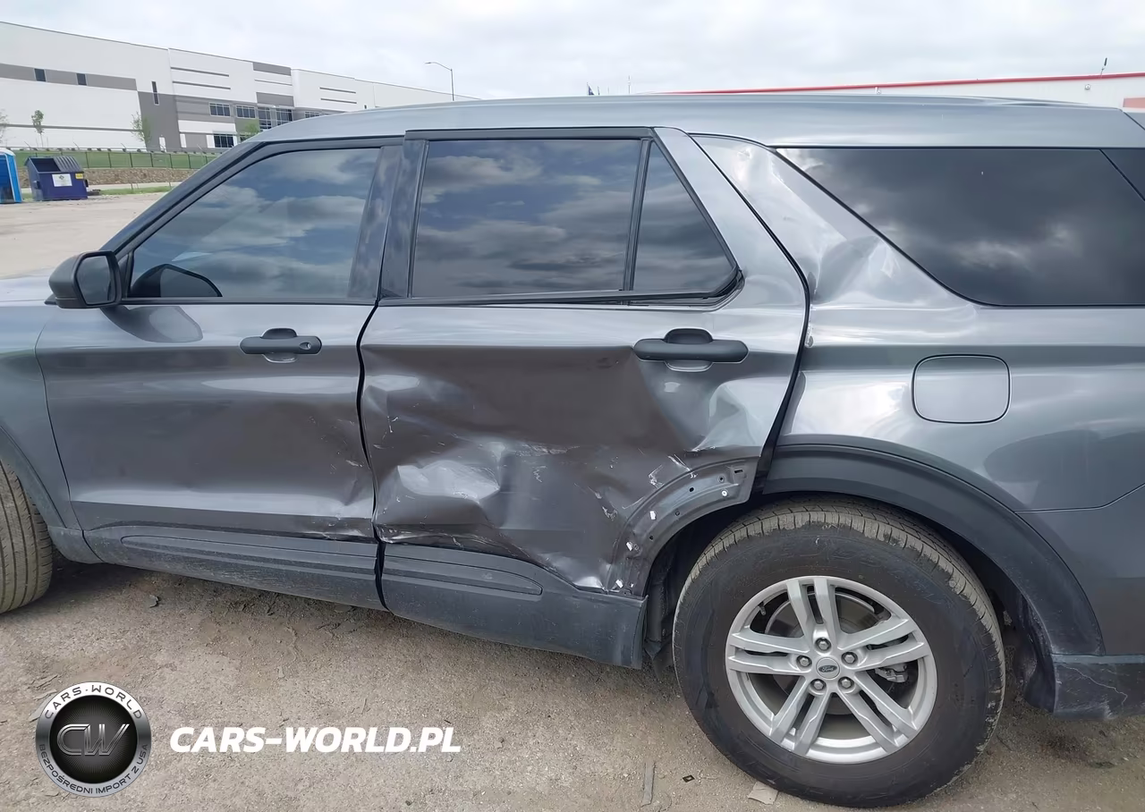 2022 Ford Explorer VIN:1FMSK7BHXNGB30795 - 14
