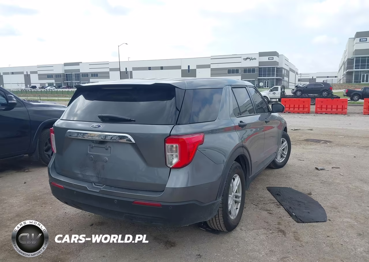 2022 Ford Explorer VIN:1FMSK7BHXNGB30795 - 4